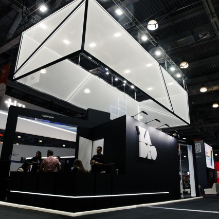 Стенд YADRO в рамках FINOPOLIS 2022